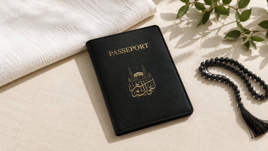 Porte-passeport pour le Hajj et la Omra : pourquoi et lequel choisir ?