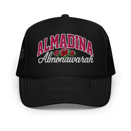 Casquette trucker en mousse ALMADINA ALMONAWARAH brodé
